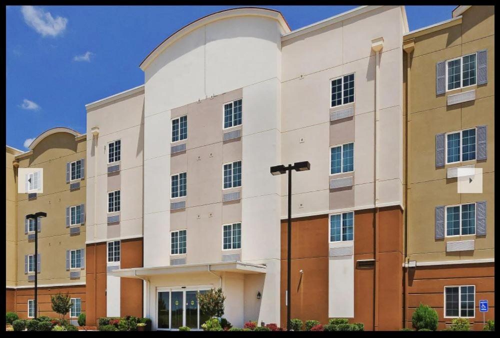 La Quinta Inn & Suites by Wyndham Ardmore Image 37