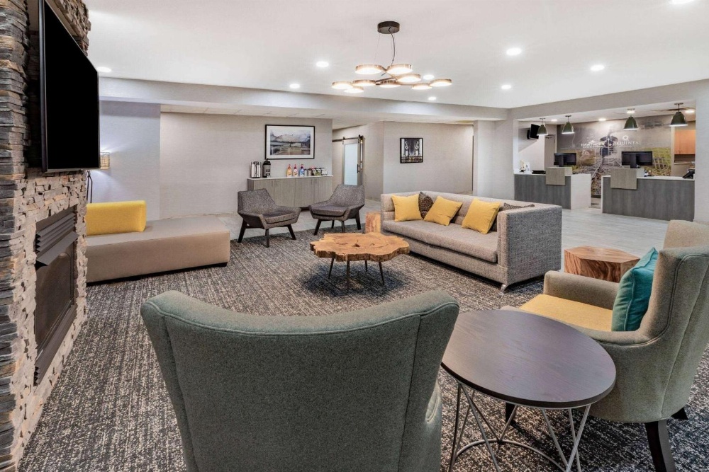 La Quinta Inn & Suites by Wyndham Ardmore Image 6